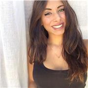 Insegno francese base ed intermedio e ti aiuto a svolgere i tuoi compiti a casa.sono certificata all'istituto di francese a Na